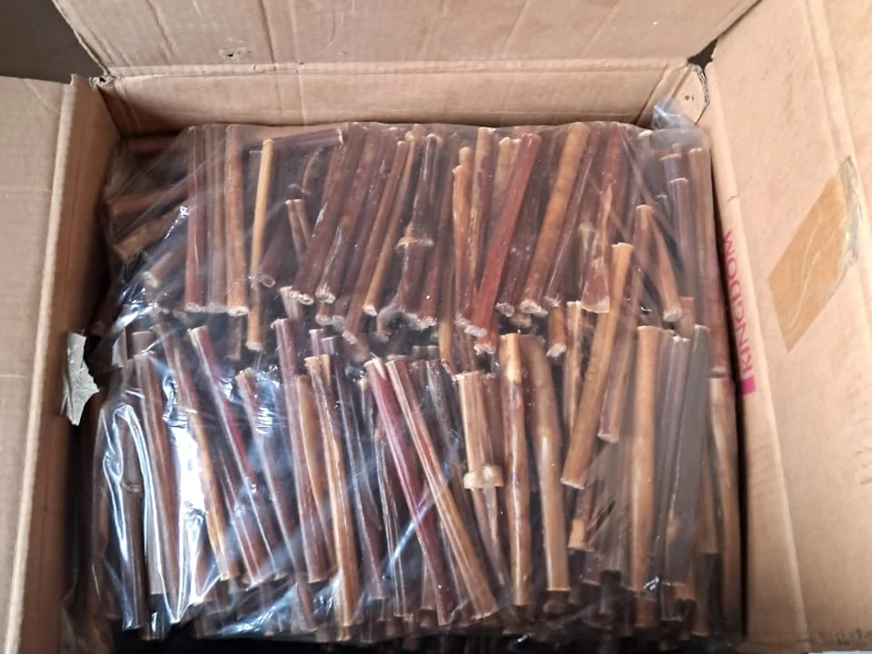 Export carton packed with bully sticks